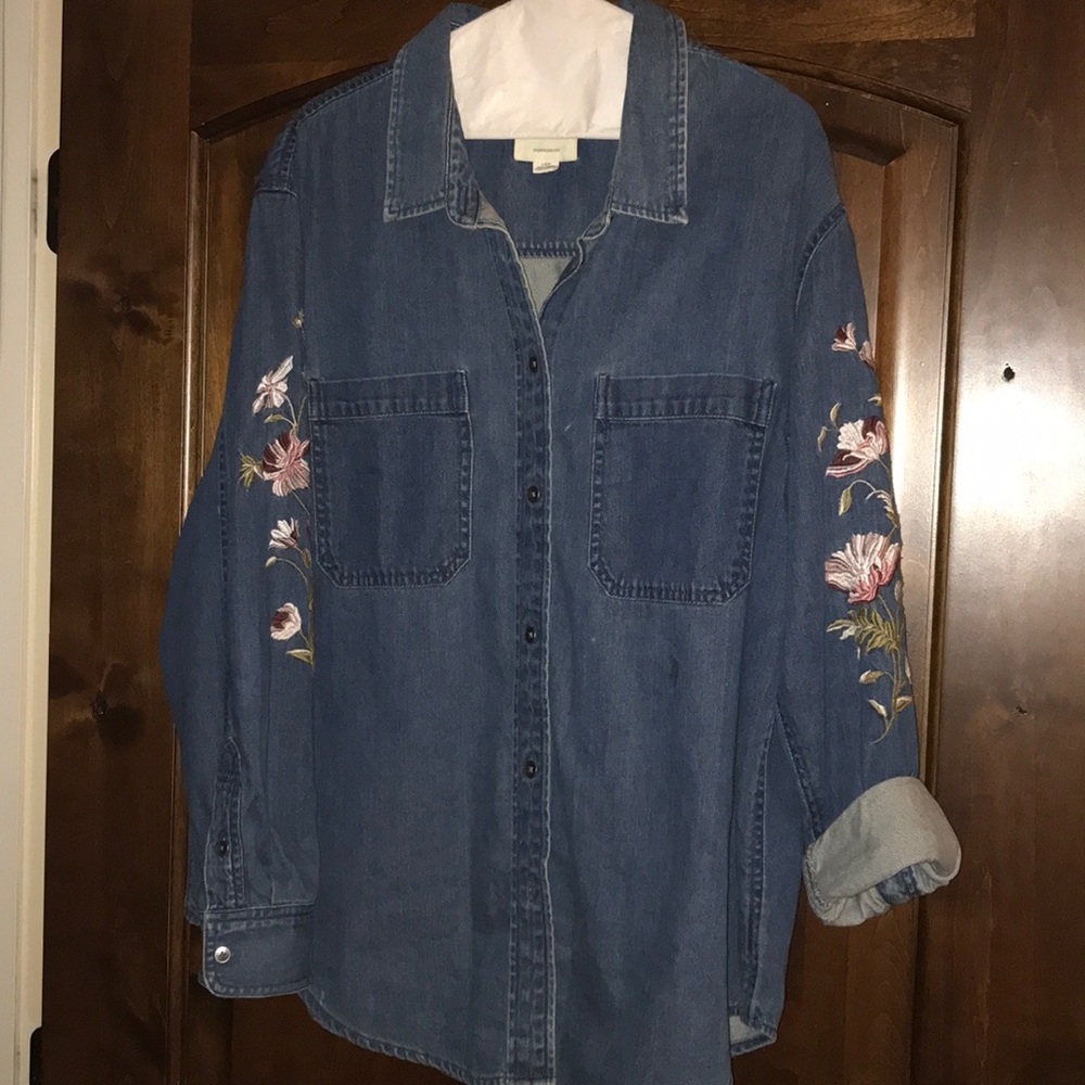American Eagle Denim Shirt